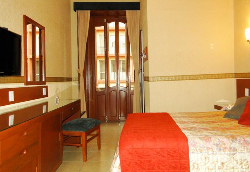 Hotel Posada Regis Guadalajara Buitenkant foto
