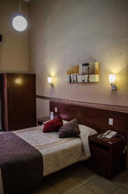 Hotel Posada Regis Guadalajara Buitenkant foto